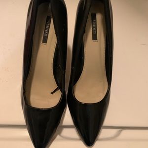 Black Patent Leather Close Toe Heels